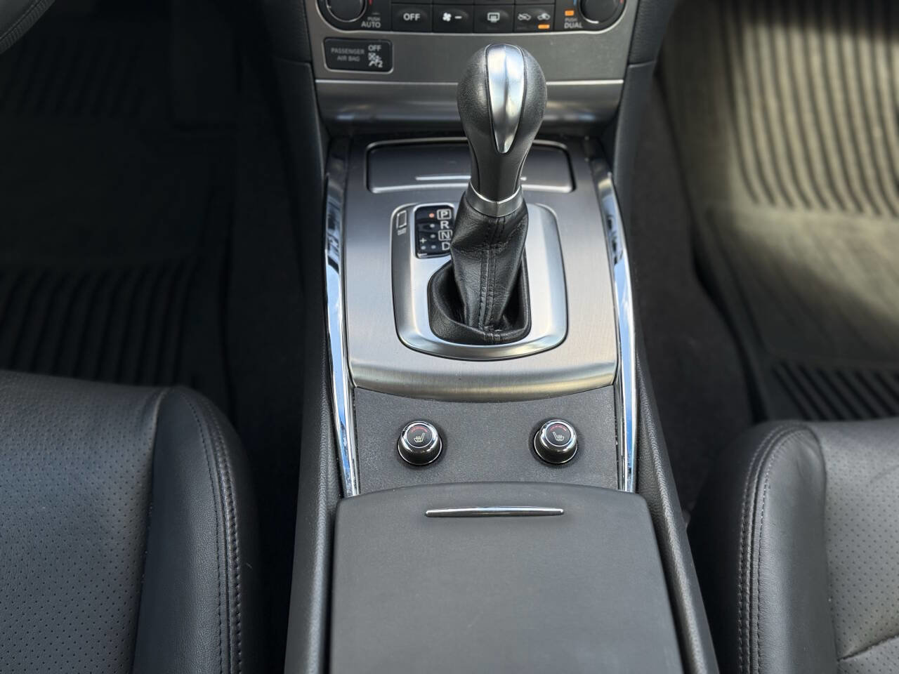 Used 2015 INFINITI Q40 w/ Moonroof Package image 19