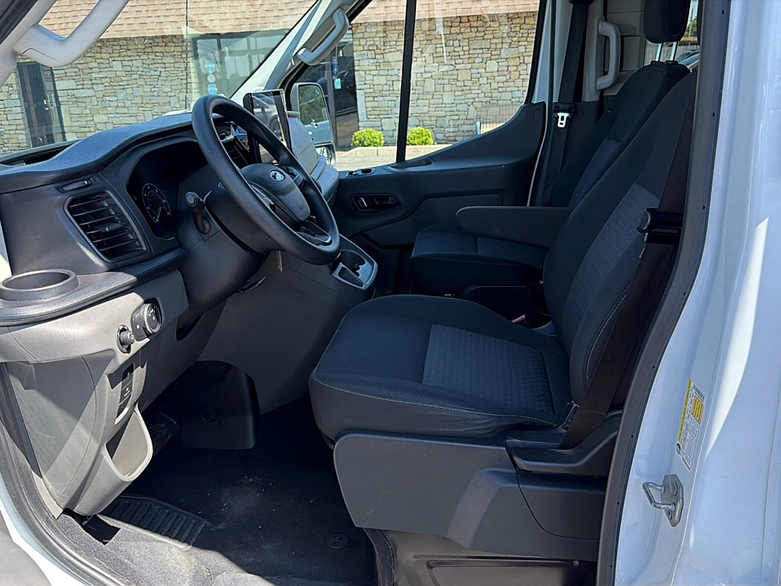 Used 2023 Ford Transit 350 XLT RWD image 20