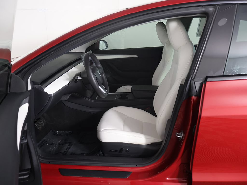 Used 2023 Tesla Model 3 Standard Range RWD image 28