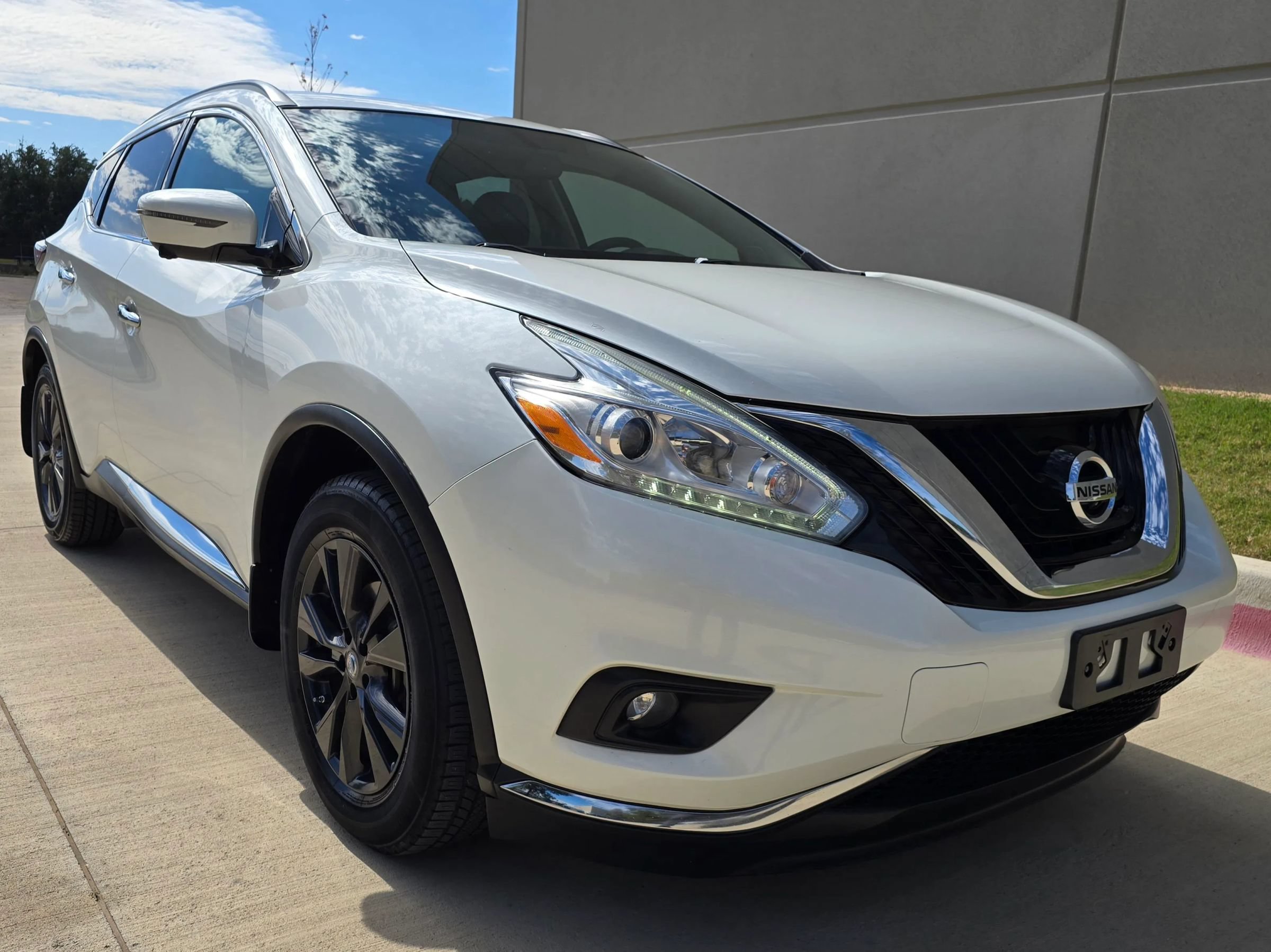 Used 2017 Nissan Murano SV w/ Premium Plus Package FWD image 4