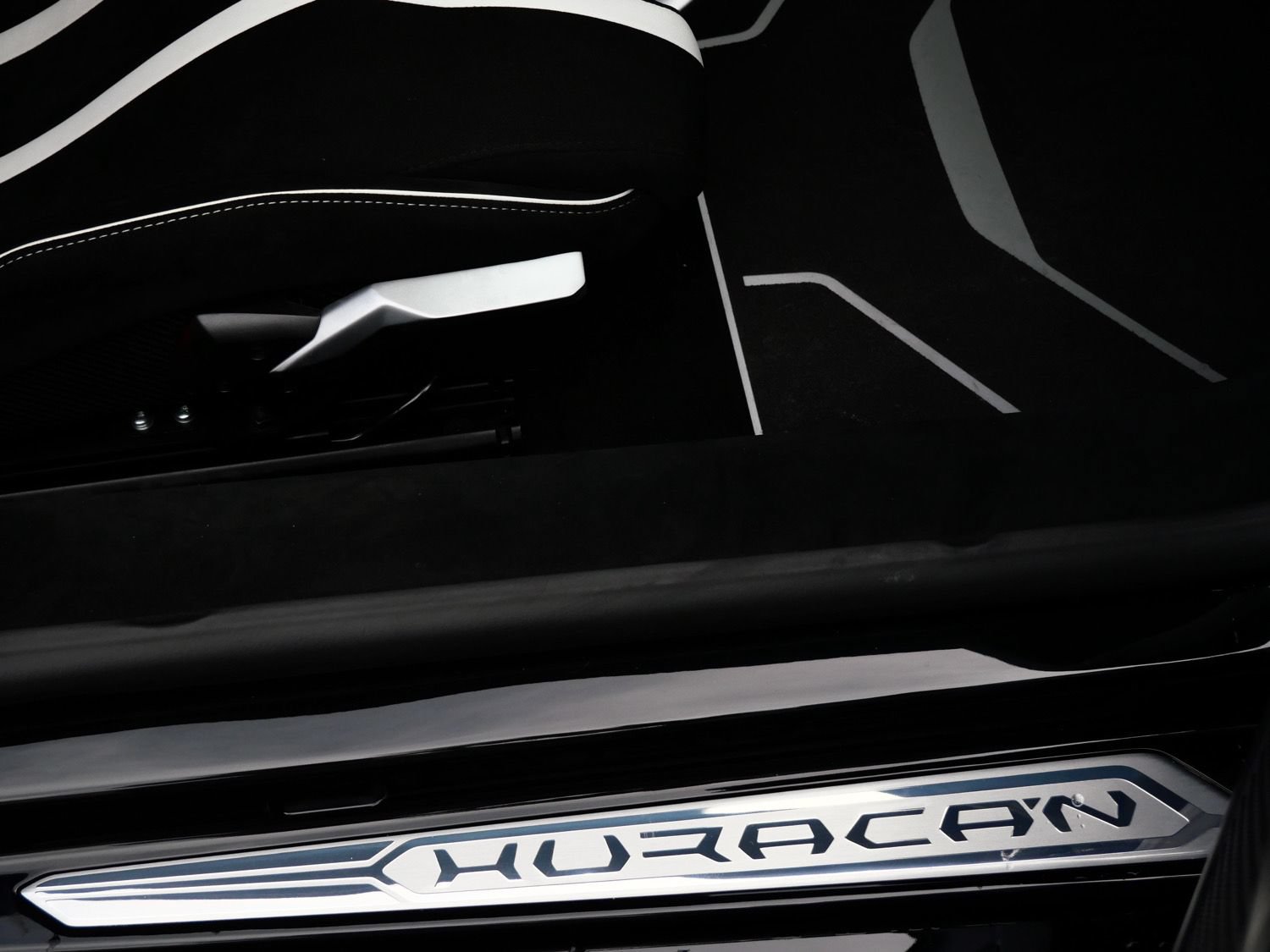 Used 2023 Lamborghini Huracan STO RWD image 25