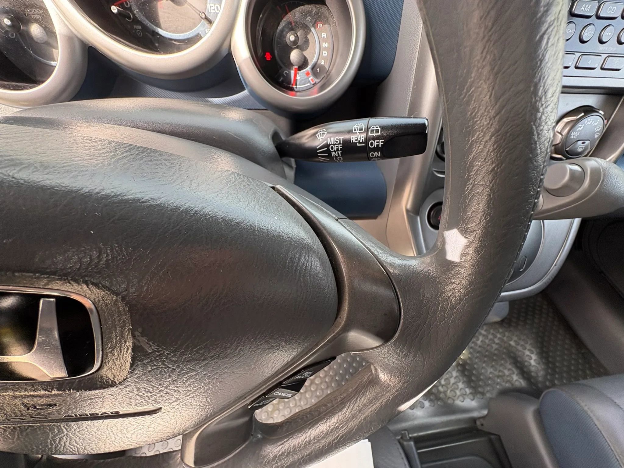 Used 2004 Honda Element EX image 13