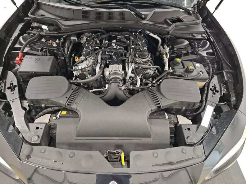 Used 2018 Maserati Ghibli S GranLusso image 15