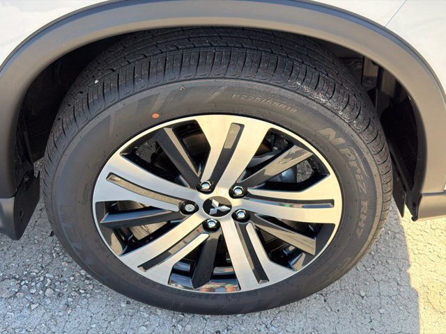 New 2027 Mitsubishi Outlander Sport SE FWD image 10
