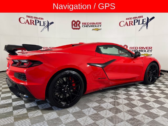 Used 2026 Chevrolet Corvette Z06 RWD image 9