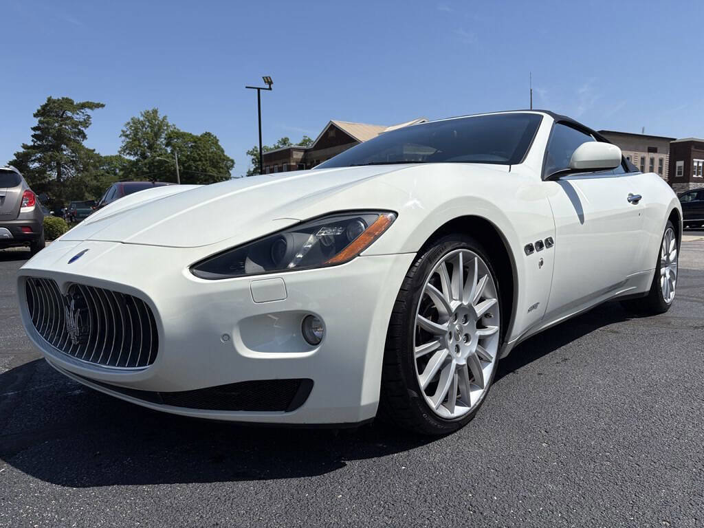 Used 2013 Maserati GranTurismo Convertible RWD image 1