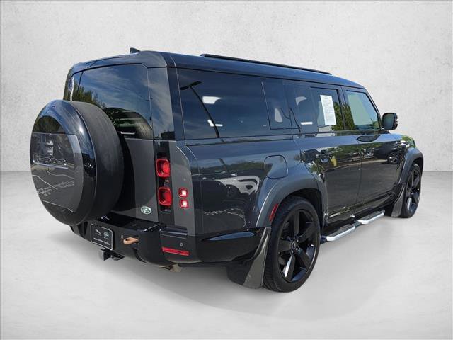 Used 2023 Land Rover Defender 130 X-Dynamic SE AWD/4WD image 5