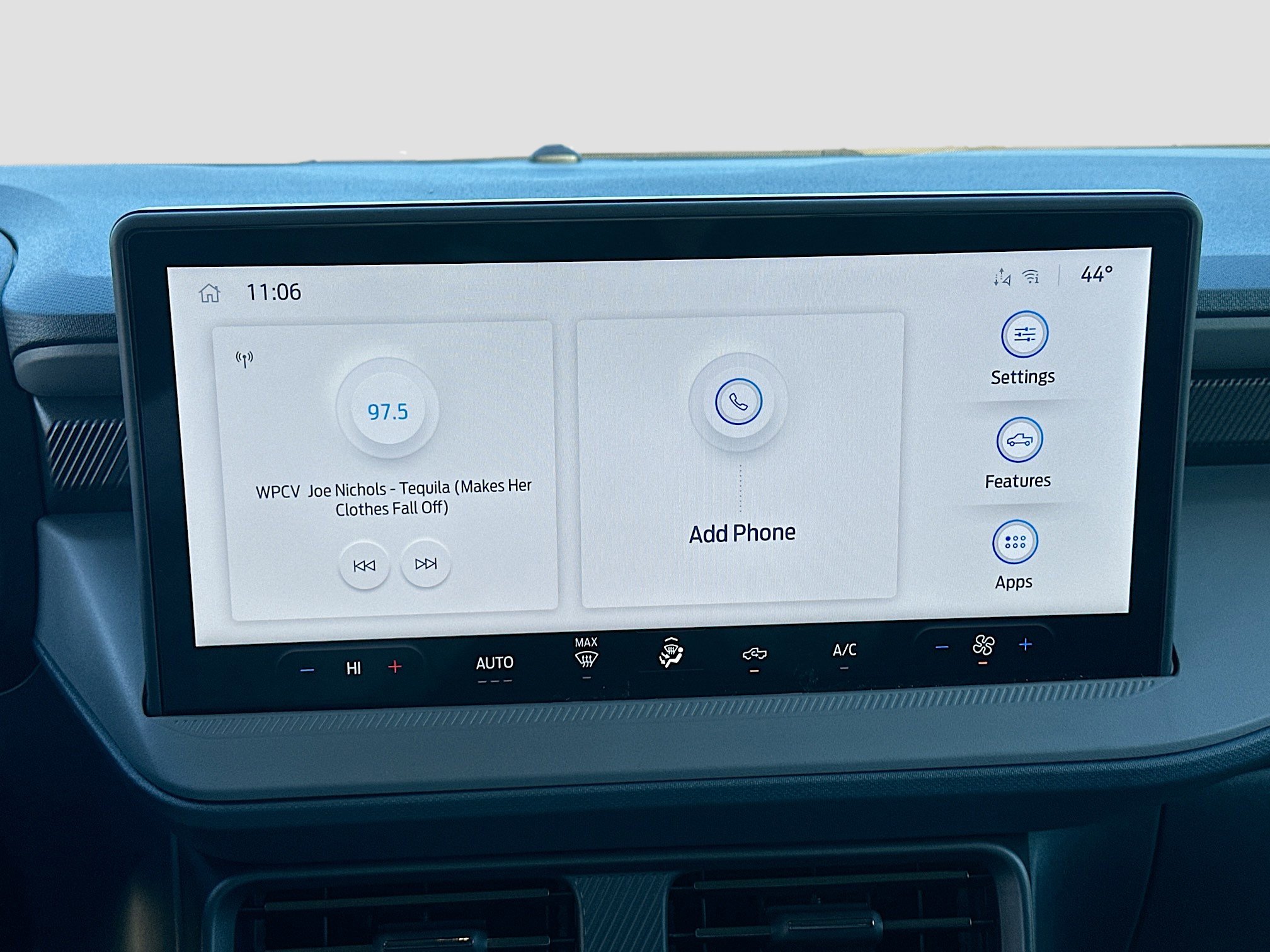 New 2026 Ford Maverick XL w/ Equipment Group 101A image 9