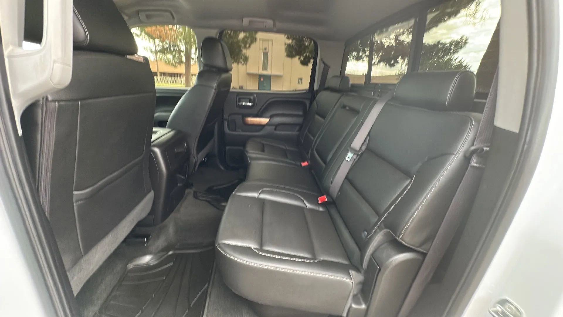 Used 2016 Chevrolet Silverado 3500 LTZ w/ Duramax Plus Package image 10