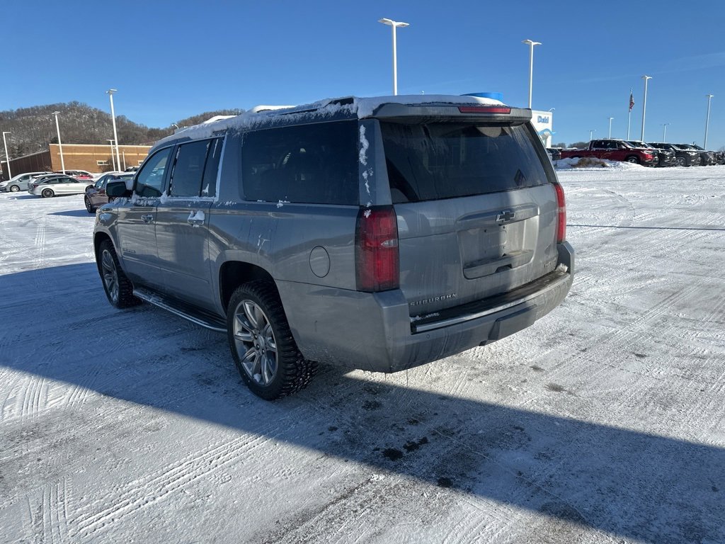 Used 2019 Chevrolet Suburban Premier image 9