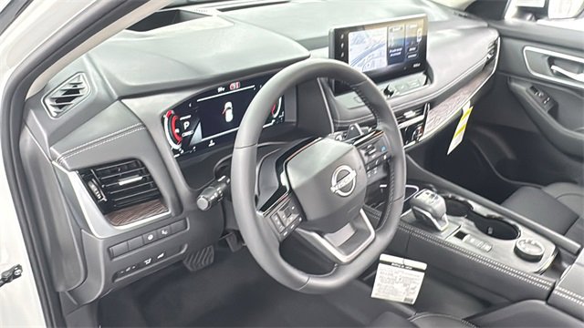 New 2026 Nissan Rogue Platinum w/ Platinum Premium Package image 36