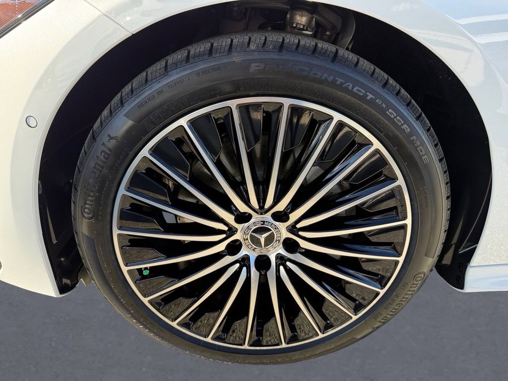 New 2026 Mercedes-Benz CLE 300 4MATIC Cabriolet image 16