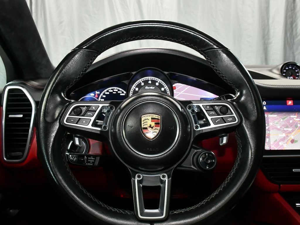 Used 2021 Porsche Cayenne Turbo w/ Assistance Package image 32