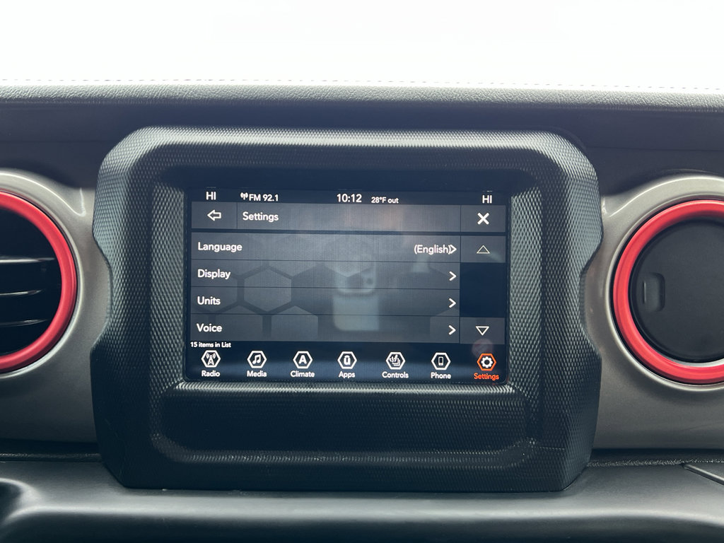 Used 2018 Jeep Wrangler Unlimited Sahara w/ Cold Weather Group image 31