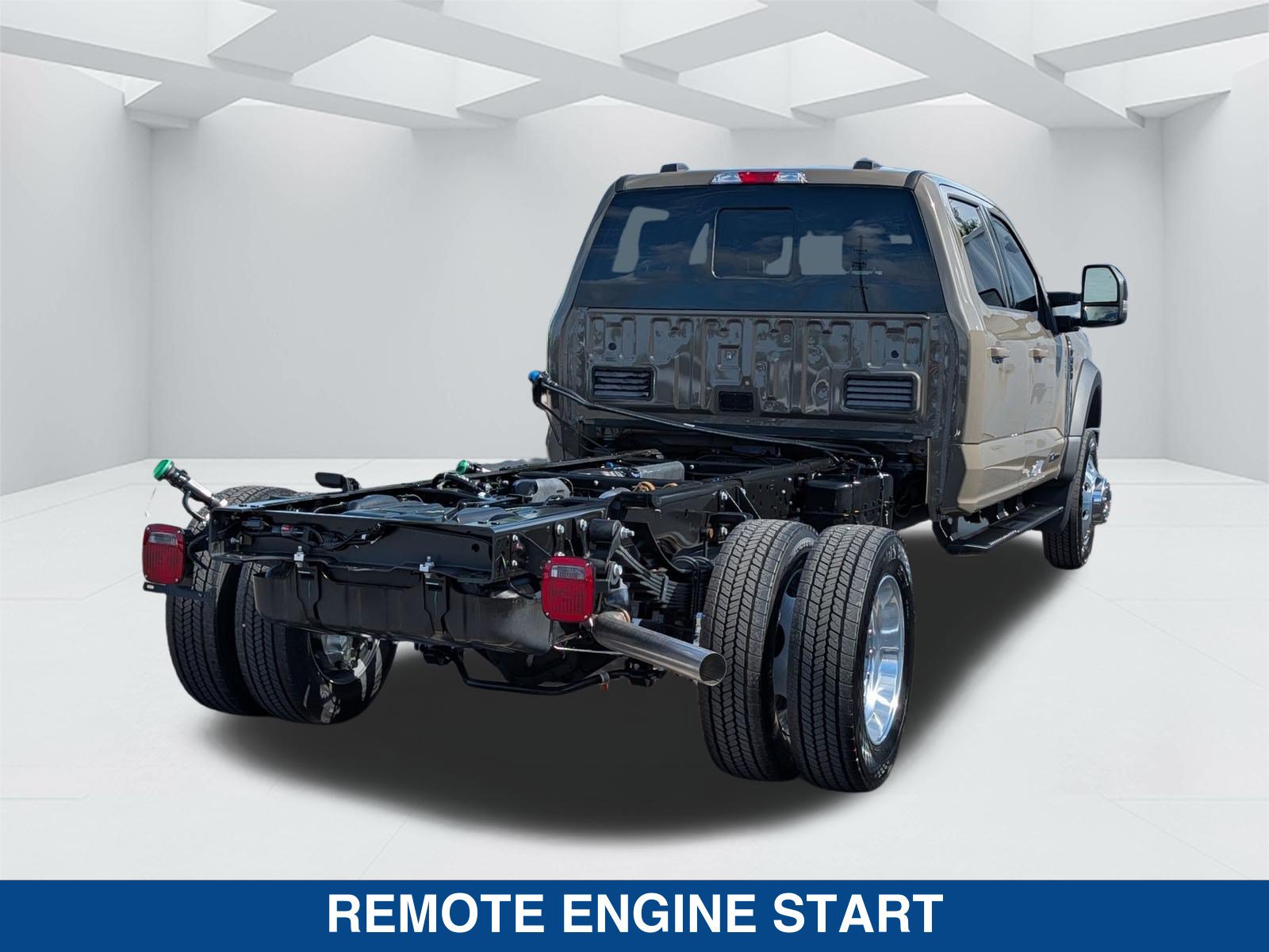 New 2026 Ford F450 Lariat AWD/4WD image 6