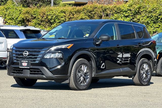 Used 2024 Nissan Rogue S image 11