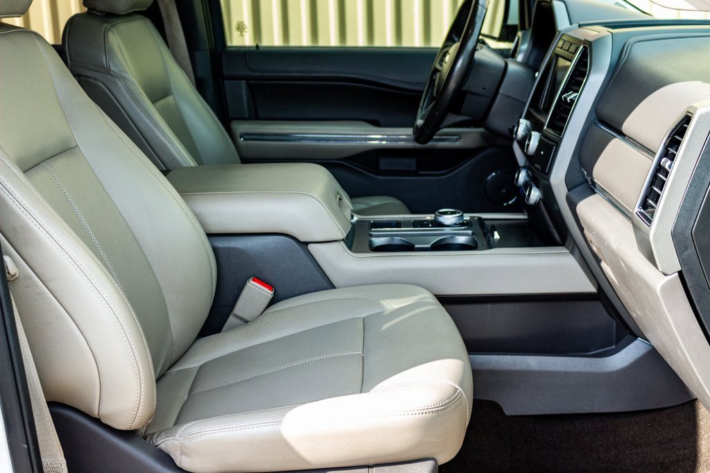 Used 2021 Ford Expedition XLT image 27