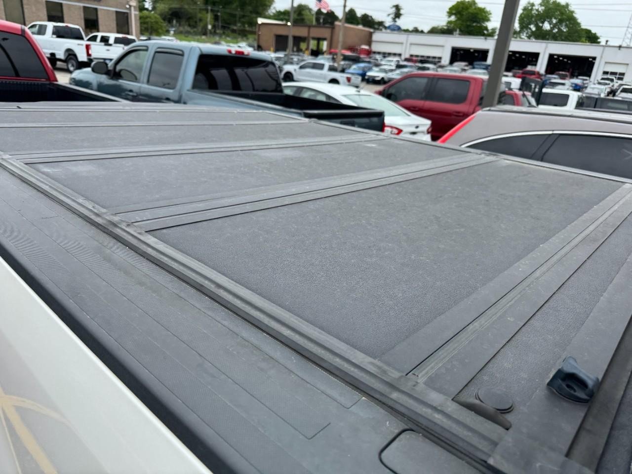 Used 2017 Ford F250 Platinum w/ Platinum Ultimate Package AWD/4WD image 6