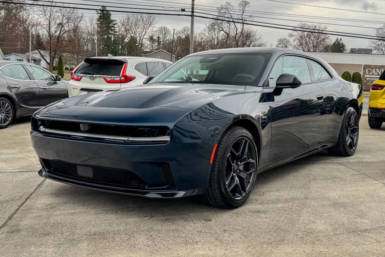 Used 2024 Dodge Charger R/T w/ Plus Group image 7