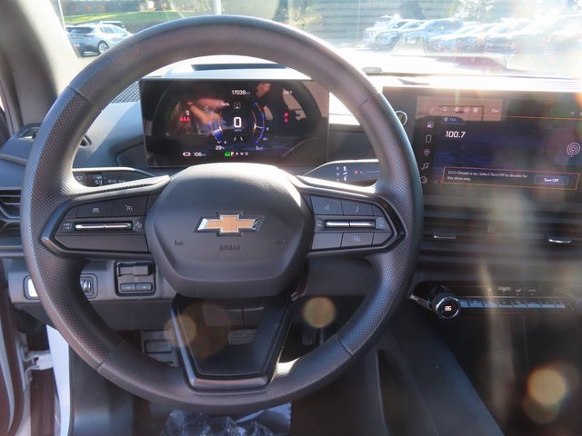 Used 2024 Chevrolet Silverado EV W/T image 17