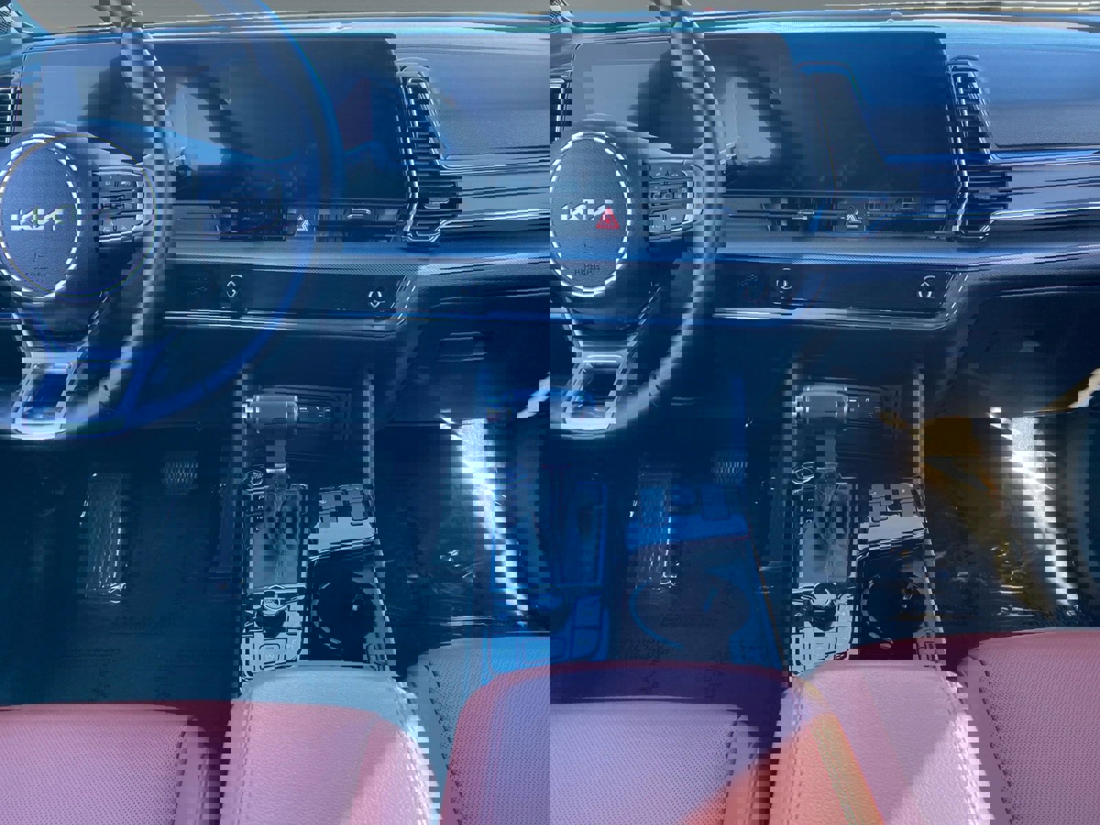 Used 2023 Kia Sportage SX image 11