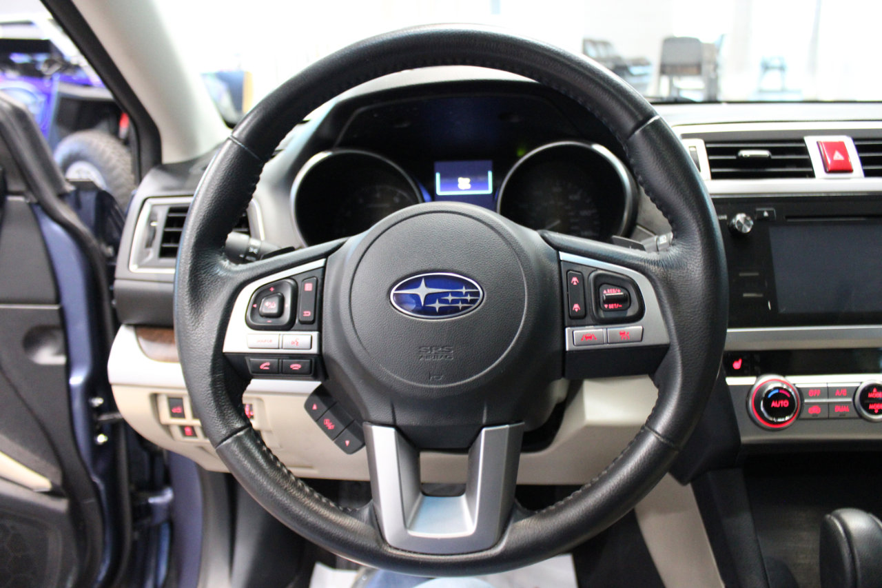 Used 2017 Subaru Outback 2.5i Limited image 17