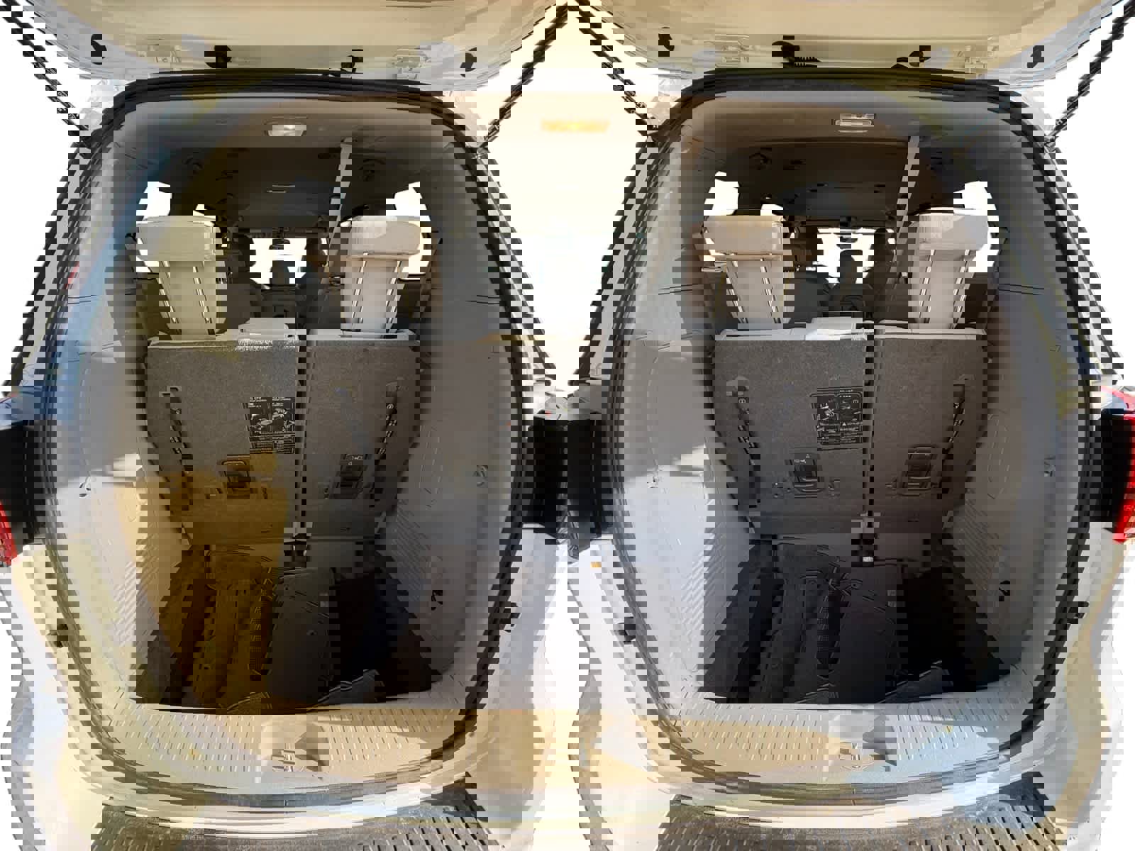 Used 2021 Kia Sedona LX FWD image 20