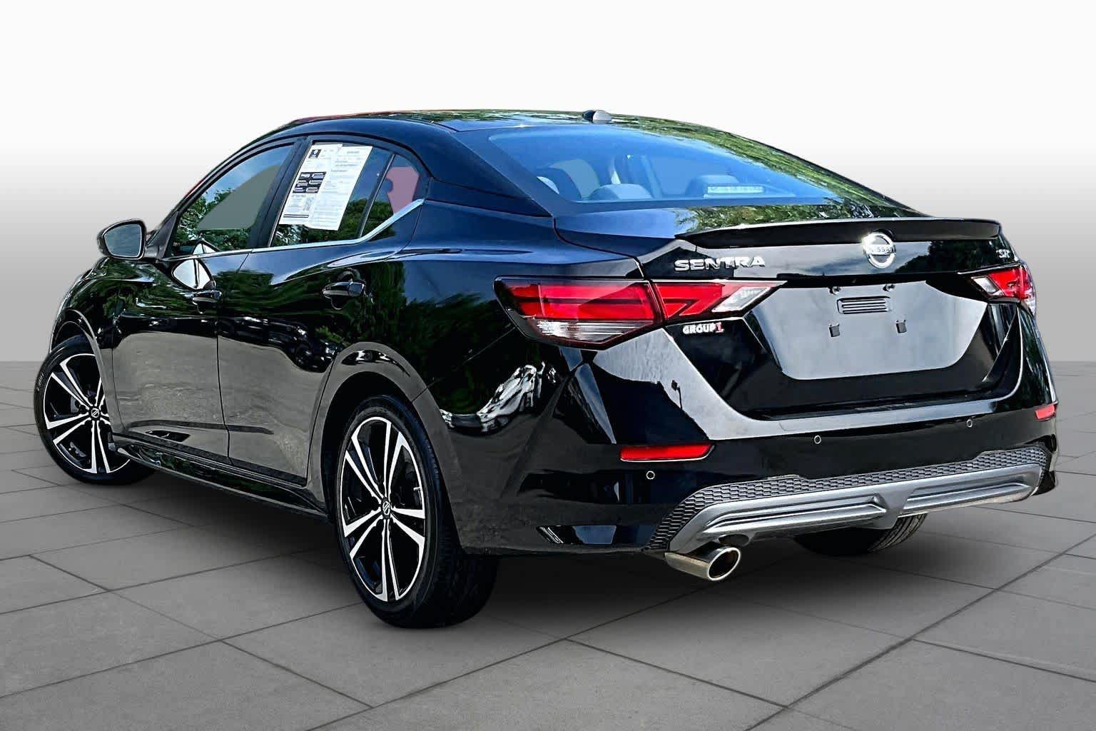Used 2020 Nissan Sentra SR FWD image 12