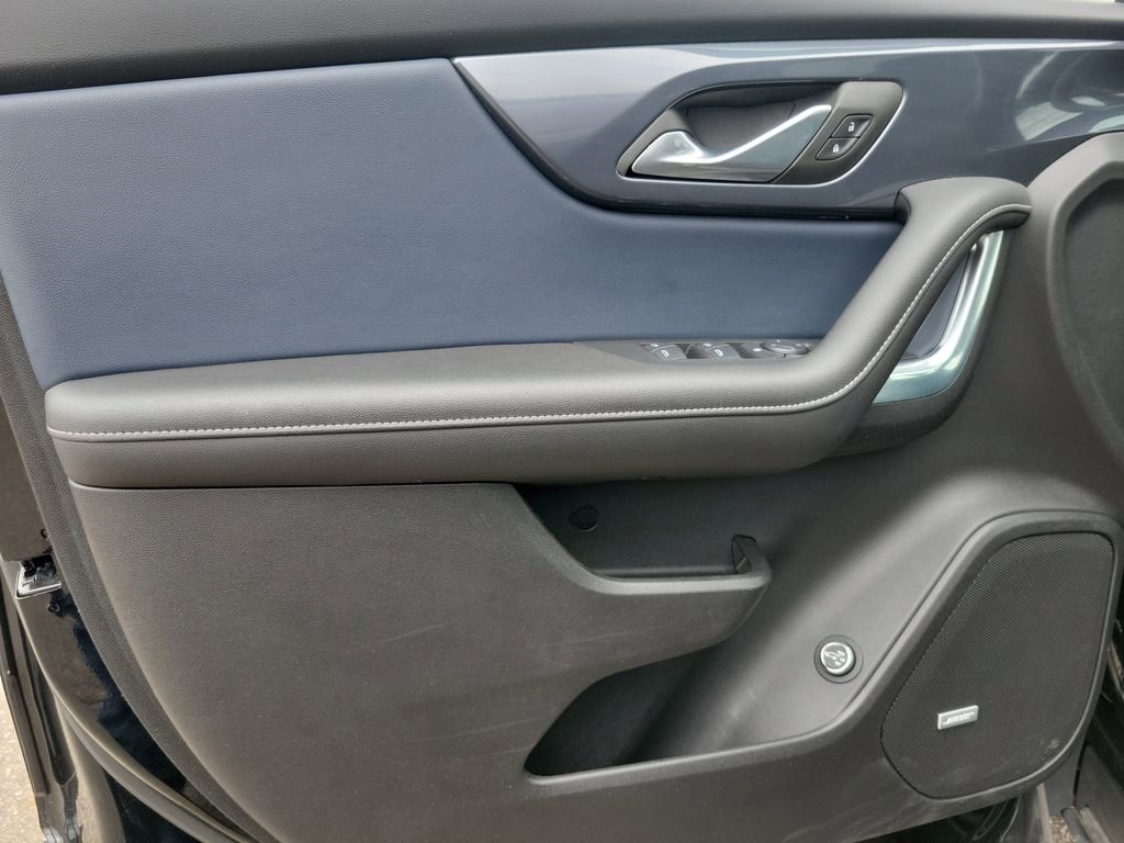 Used 2024 Chevrolet Blazer RS w/ Driver Confidence II Package image 24