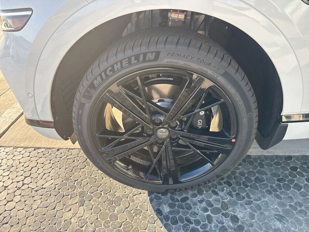 New 2026 Genesis GV80 3.5T e-SC image 9