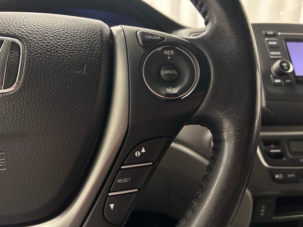 Used 2017 Honda Ridgeline RTL image 11