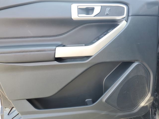 Certified 2023 Ford Explorer XLT w/ Equipment Group 202A AWD/4WD image 26