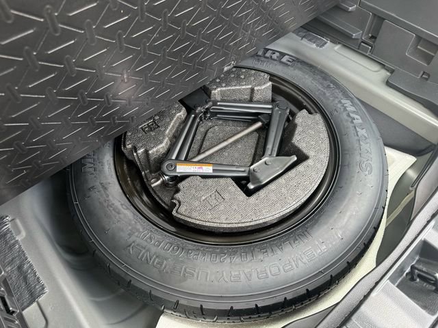 Certified 2025 Toyota RAV4 LE image 29