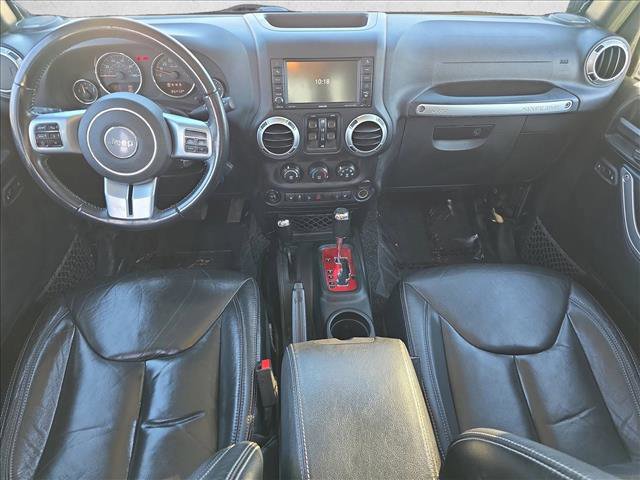 Used 2016 Jeep Wrangler Unlimited Rubicon AWD/4WD image 9