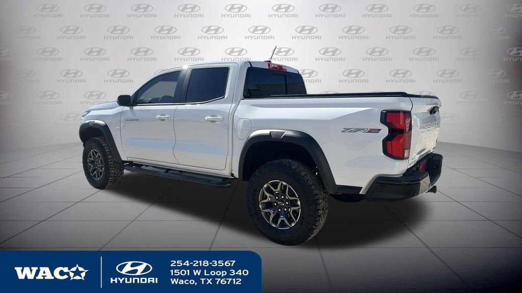 Used 2025 Chevrolet Colorado ZR2 w/ Technology Package image 16