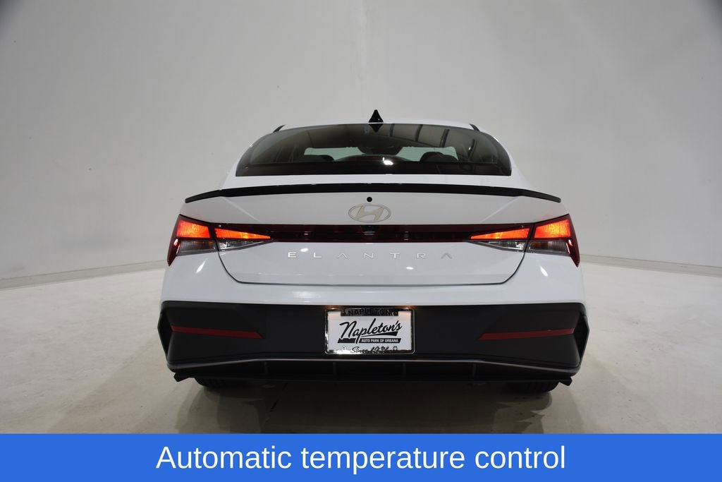 New 2026 Hyundai Elantra Sport image 5