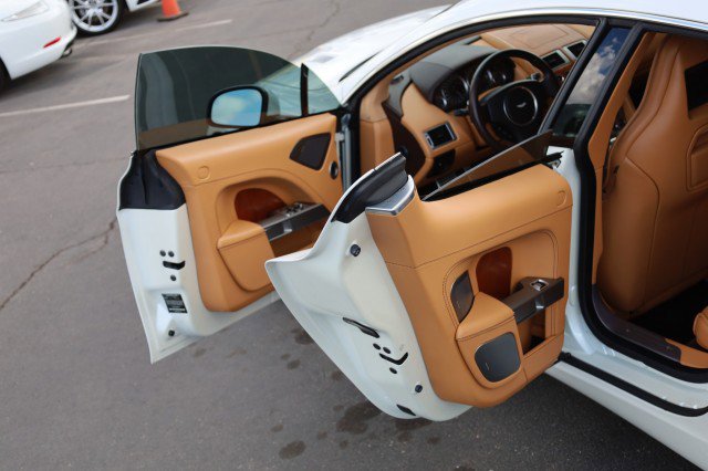 Used 2014 Aston Martin Rapide S image 21