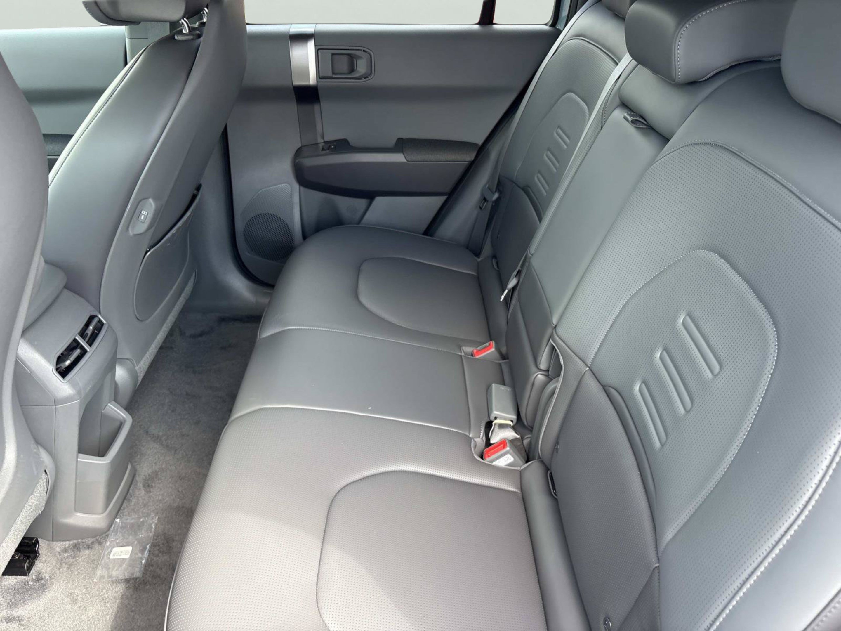 New 2027 Kia EV3 Wind FWD image 17