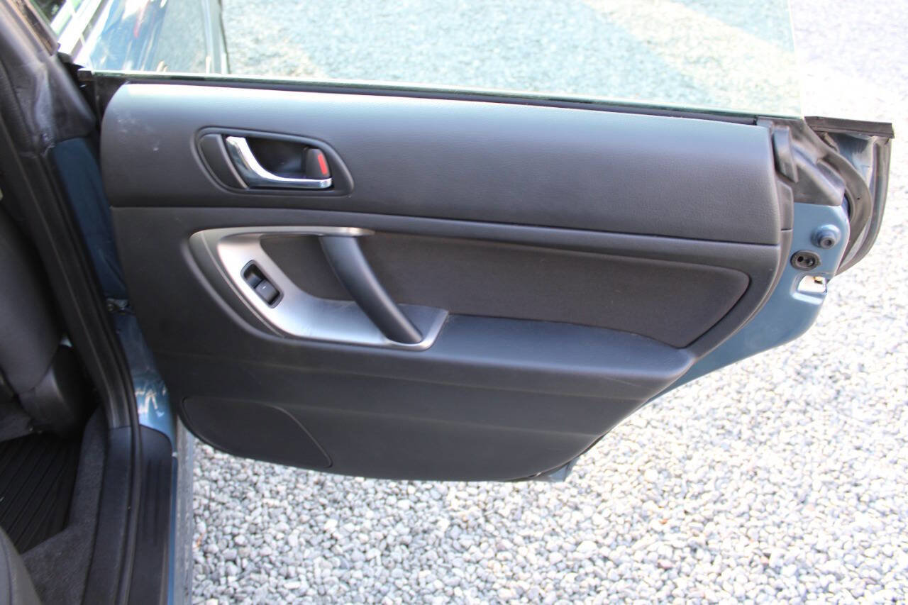 Used 2006 Subaru Outback 2.5i image 21