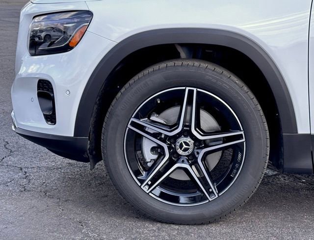 New 2026 Mercedes-Benz GLB 250 4MATIC image 7