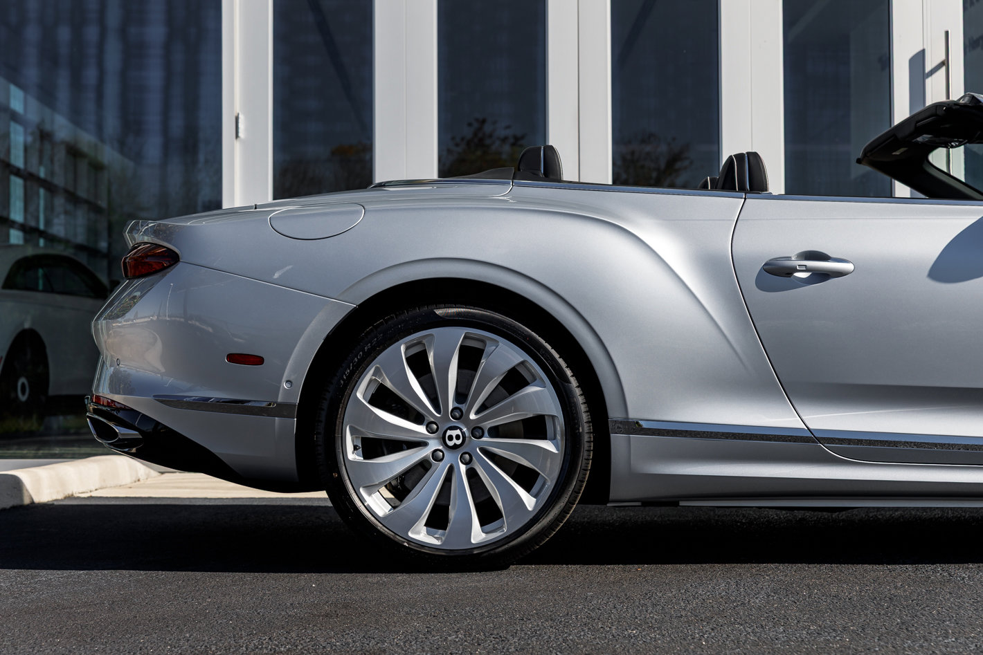 New 2026 Bentley Continental GTC image 19