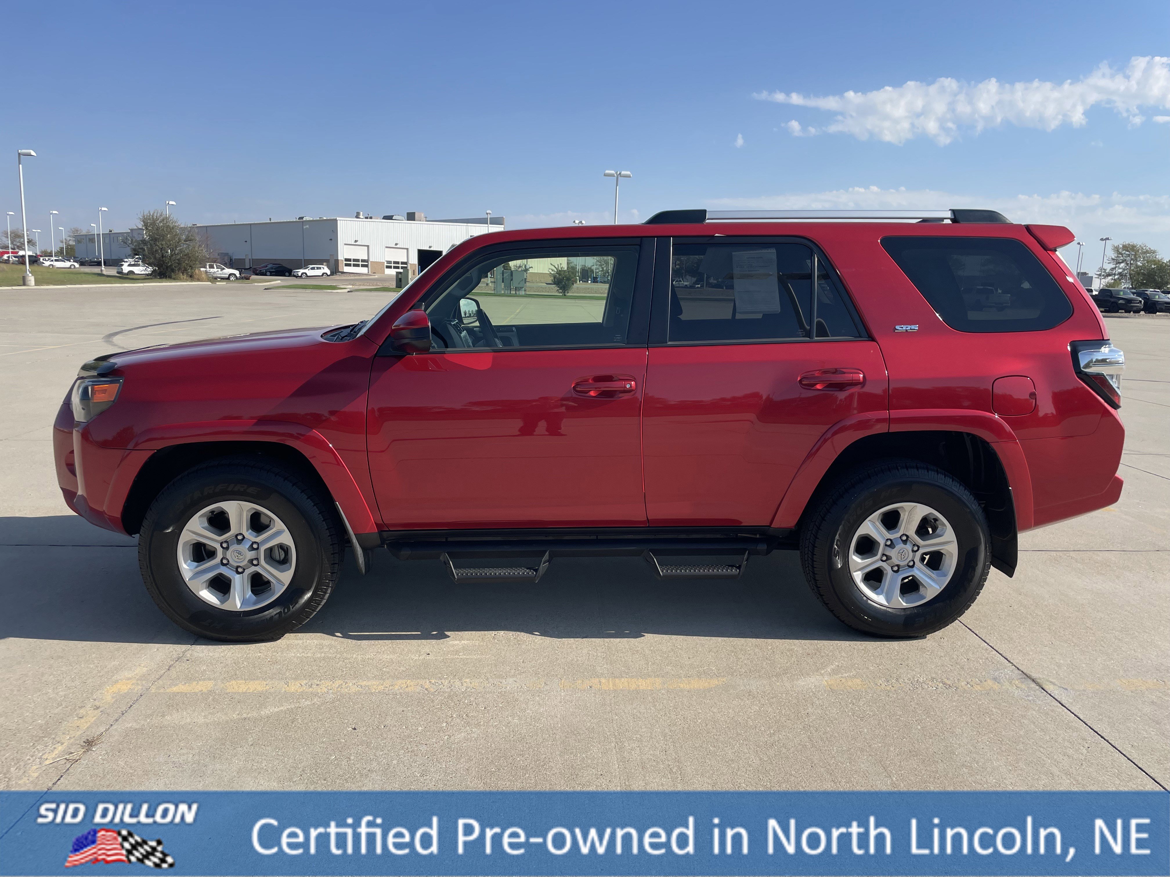 Used 2022 Toyota 4Runner SR5 image 2