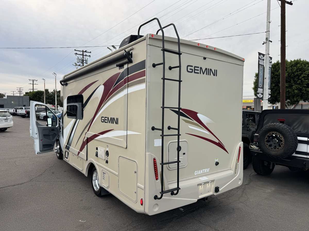 Used 2019 Ford Transit 350 156 DRW w/ Motorhome Prep Package RWD image 5