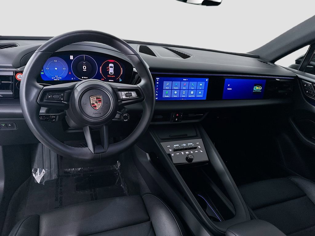 Certified 2025 Porsche Macan Electric RWD image 24