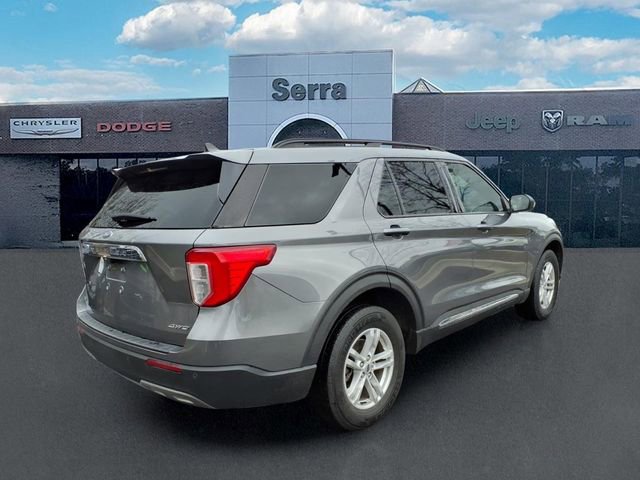 Used 2021 Ford Explorer XLT w/ Equipment Group 202A image 6