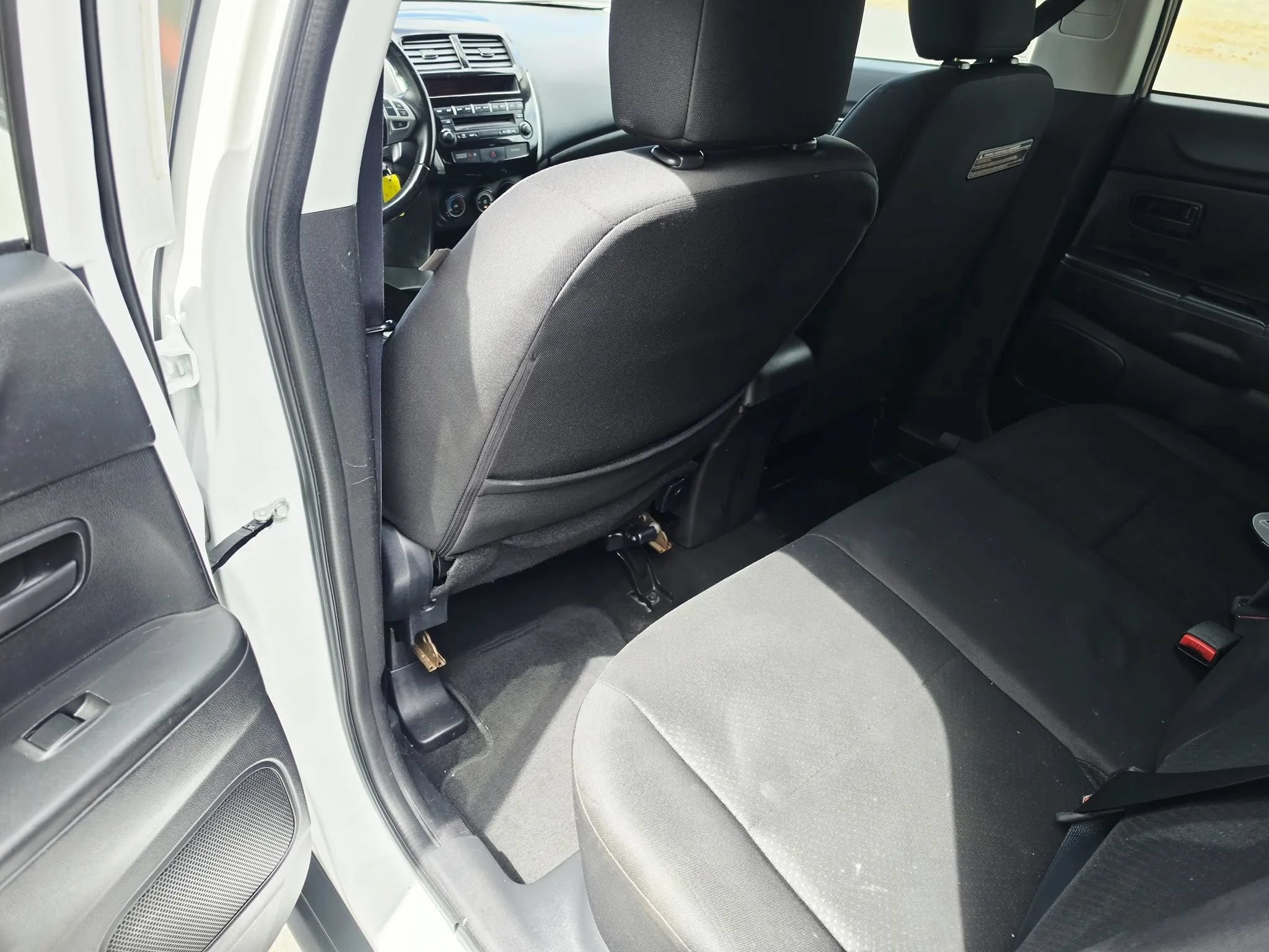 Used 2013 Mitsubishi Outlander Sport ES FWD image 10