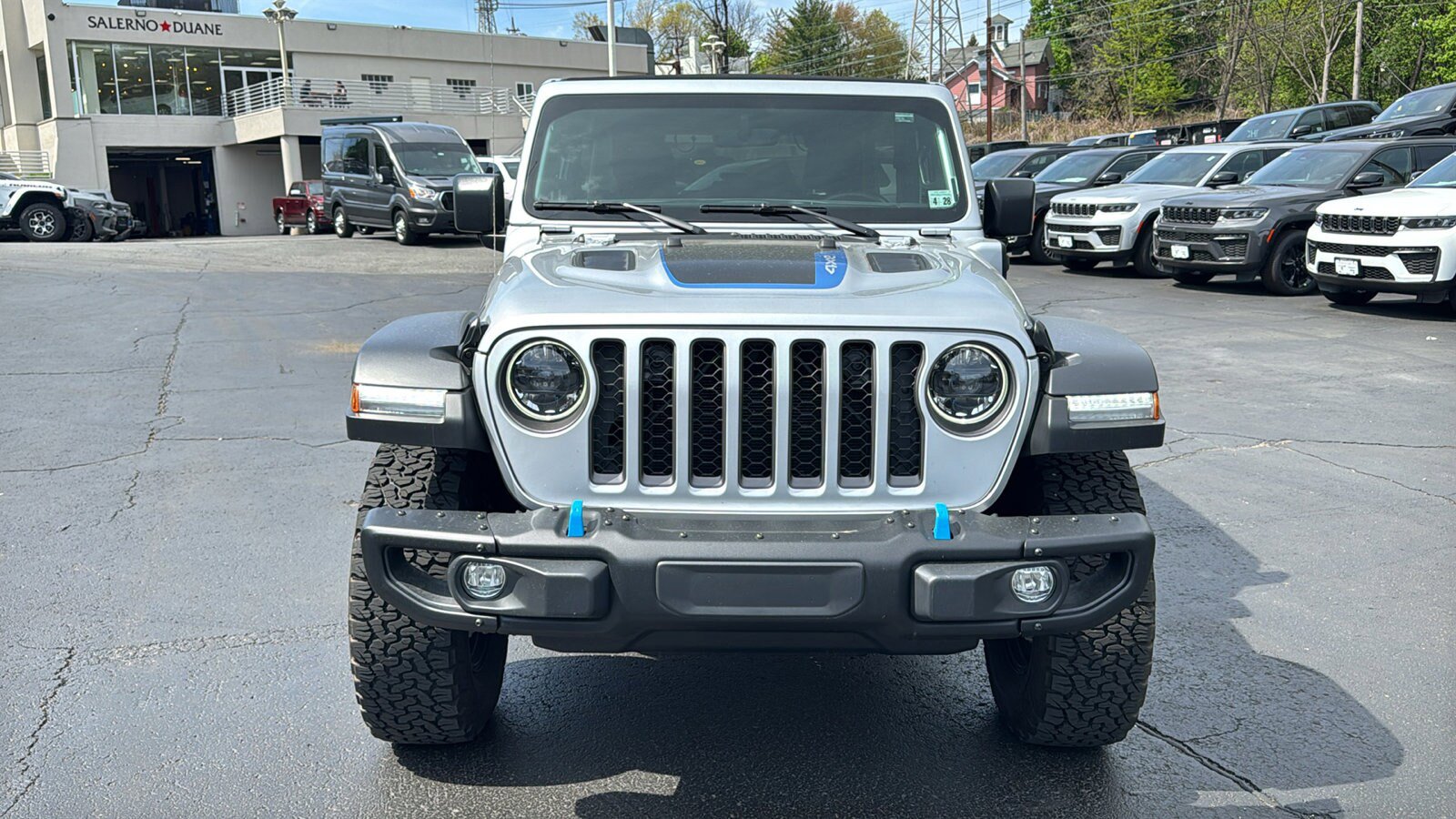 Used 2023 Jeep Wrangler Unlimited Rubicon 4xe w/ Steel Bumper Group AWD/4WD image 13