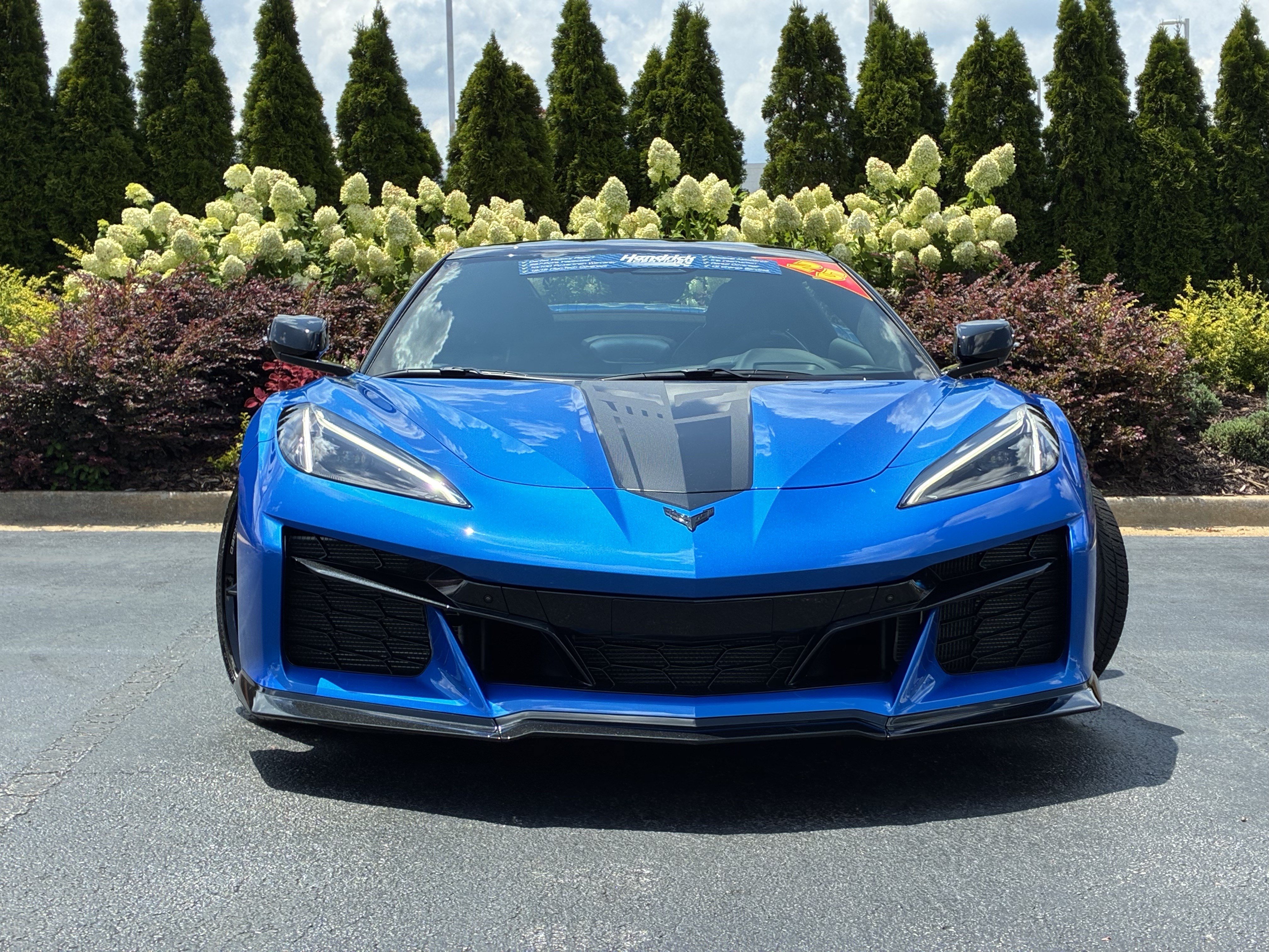 Used 2025 Chevrolet Corvette E-Ray AWD/4WD image 5
