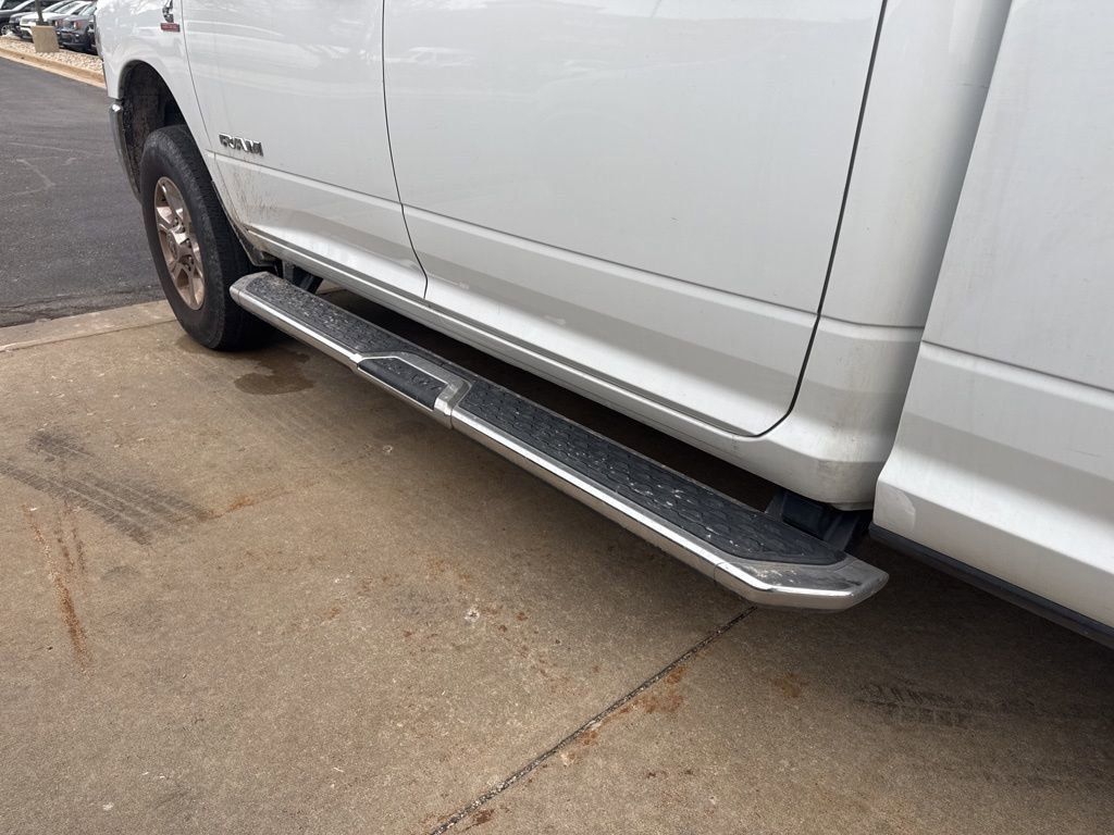 Used 2024 RAM 3500 Big Horn image 13