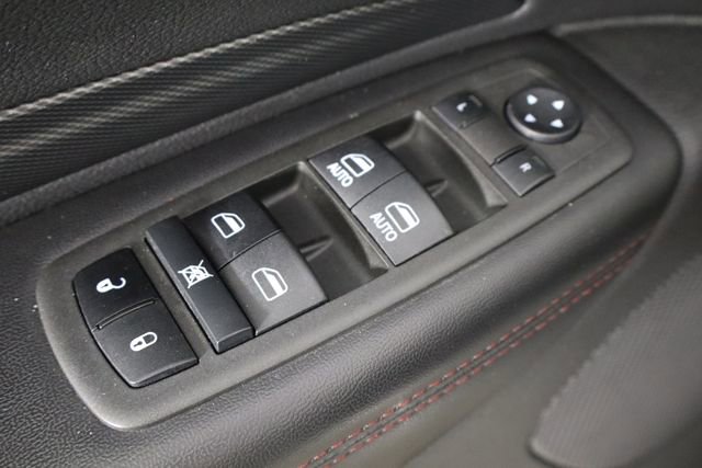 Used 2022 Dodge Durango R/T w/ Blacktop Package AWD/4WD image 22